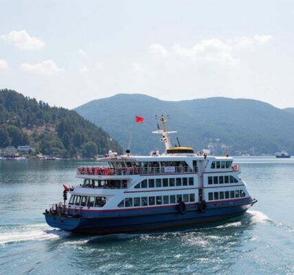 Ferry sur le lac de Côme en 2025 : horaires, tarifs et astuces incontournables