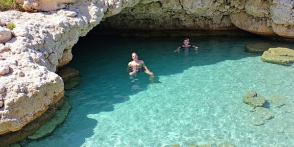 Découvrez la piscine naturelle de la vallée du Fango en Corse : guide pratique et conseils d'accès
